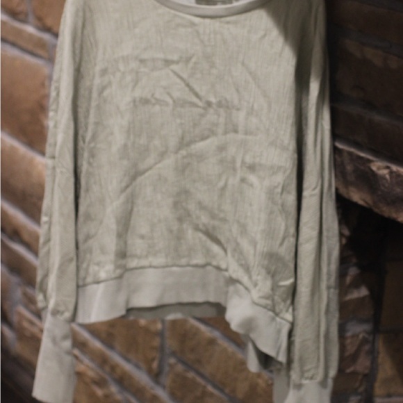 Tops - Chic Green Women's Blouse